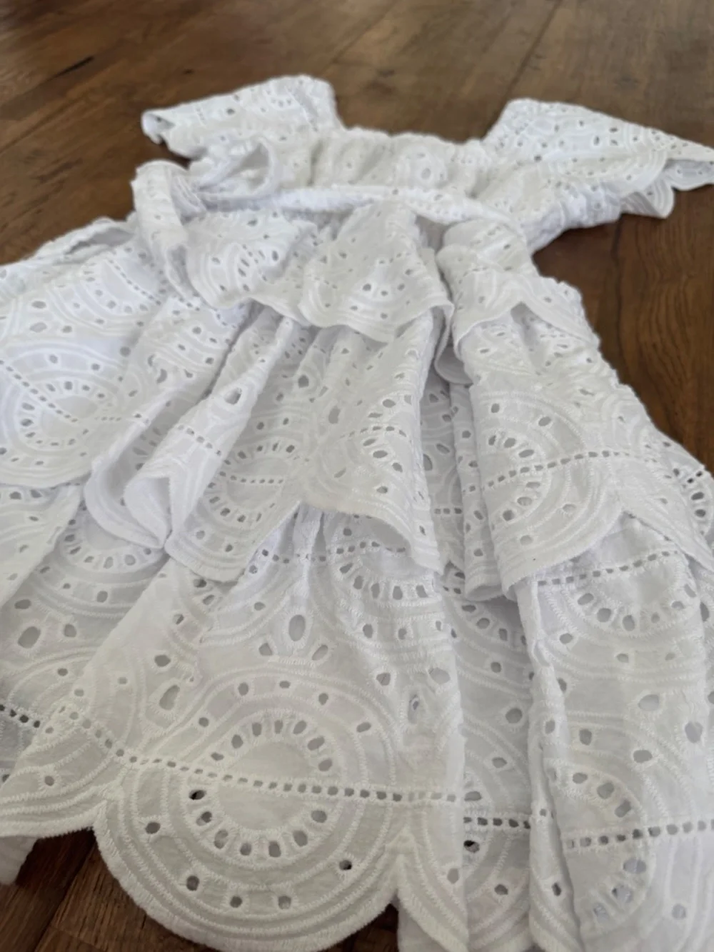 A Loves A Girls White Eyelet Dress Size M 8-10 100%‎ Cotton Tiered Belted O